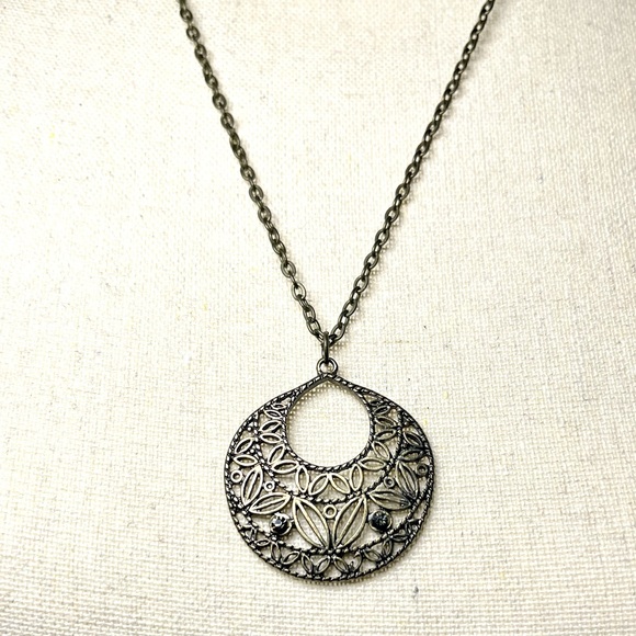 5/$20 Boho Brass filigree necklace, with small crystal detail, gently worn - Picture 1 of 6